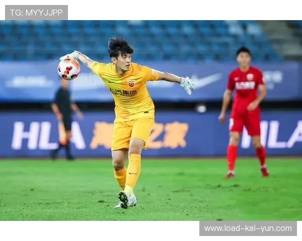 颜骏凌连续17年效力海港,忠诚榜世界排名第十一