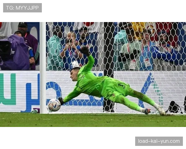 聚焦狼队门将若泽·萨:单场九次扑救背后的训练日常 聚焦狼队门将若泽·萨:单场九次扑救背后的训练日常